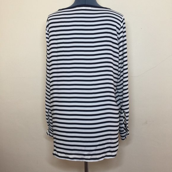 Ann Taylor Loft Women's Navy and Cream Striped Shirt Size M - Picture 6 of 6